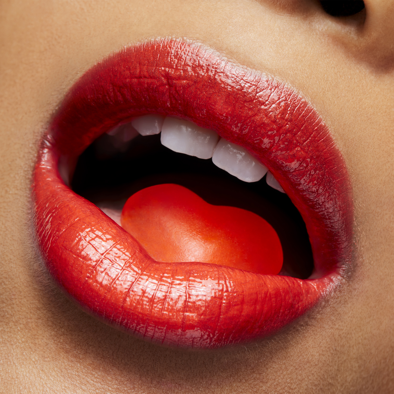 Amplified Crème Lipstick